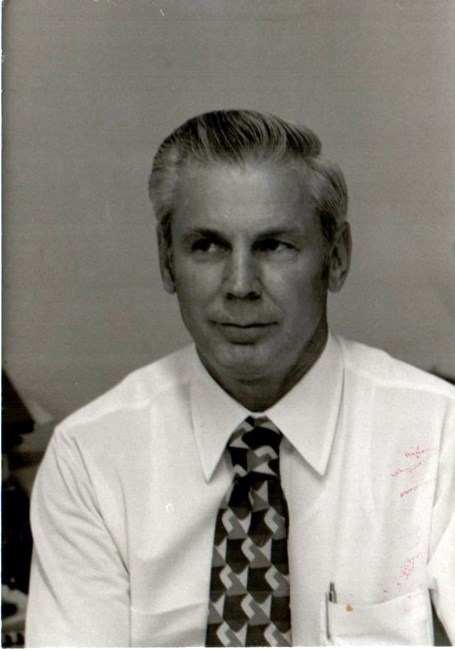 Obituary of Walter M. Kipp