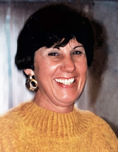 Obituary of Patricia "Pat" Joan Hayes