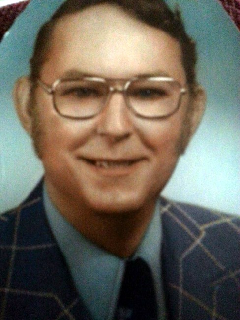 Avis de décès de Thomas F. Simmons