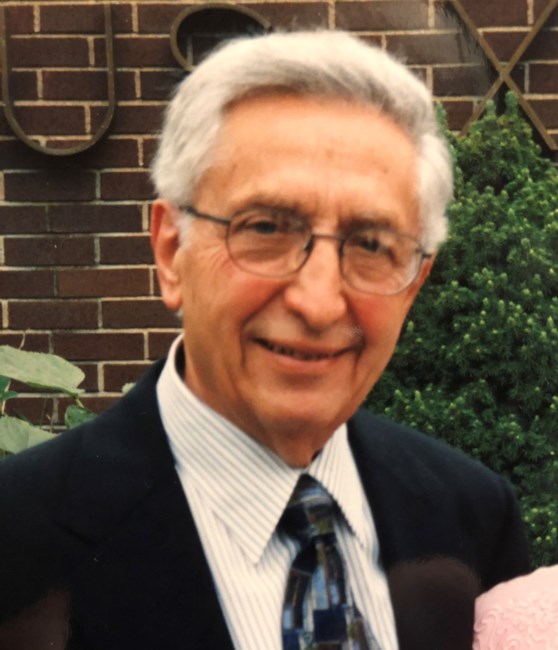 Obituary of Dr. Harry Poulos
