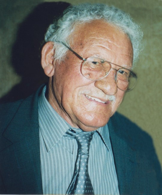 Obituary of Roberto Elias Martinez Sr