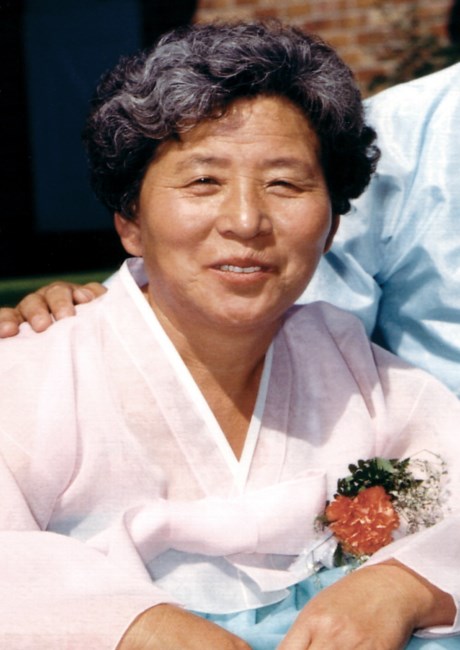 Obituario de Ki Yae Lee