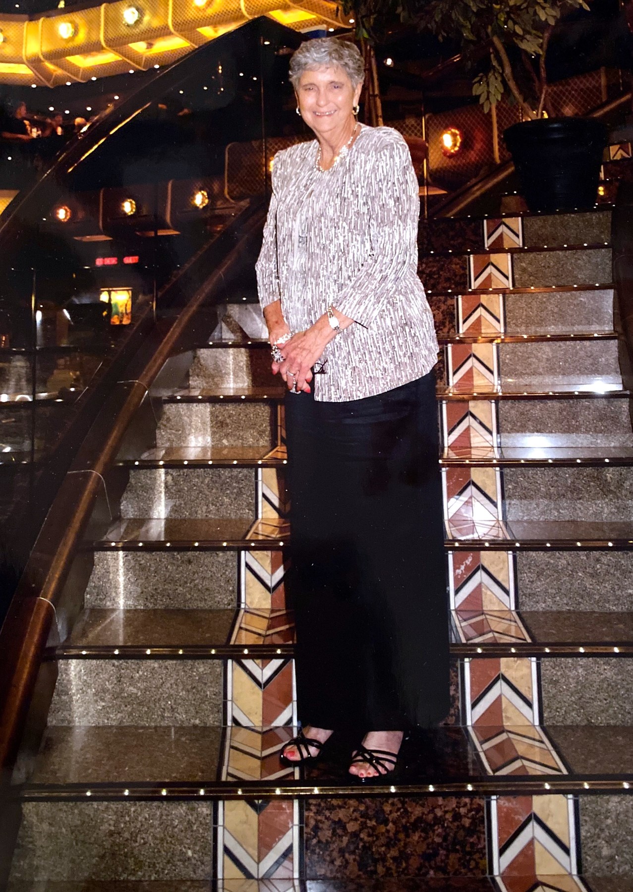 Obituary of Cherry Russell