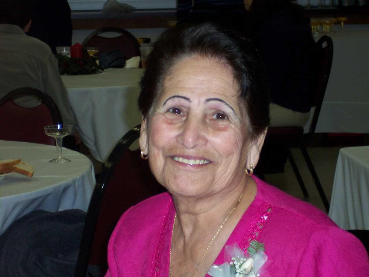 Obituario de Ofelia Moya Coronado