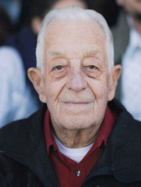 Obituary of Kenneth Dean Lustgraaf