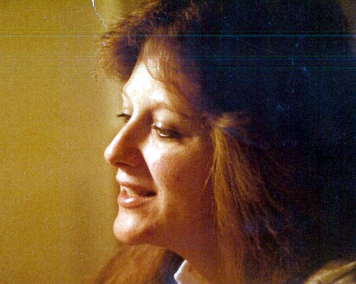 Obituary of Julie Kaye Hnat