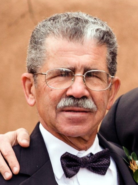 Obituario de Raymond James McGowan