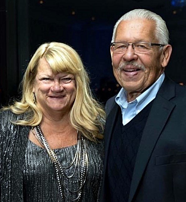 Obituary of Wayne & Louise Rakshys