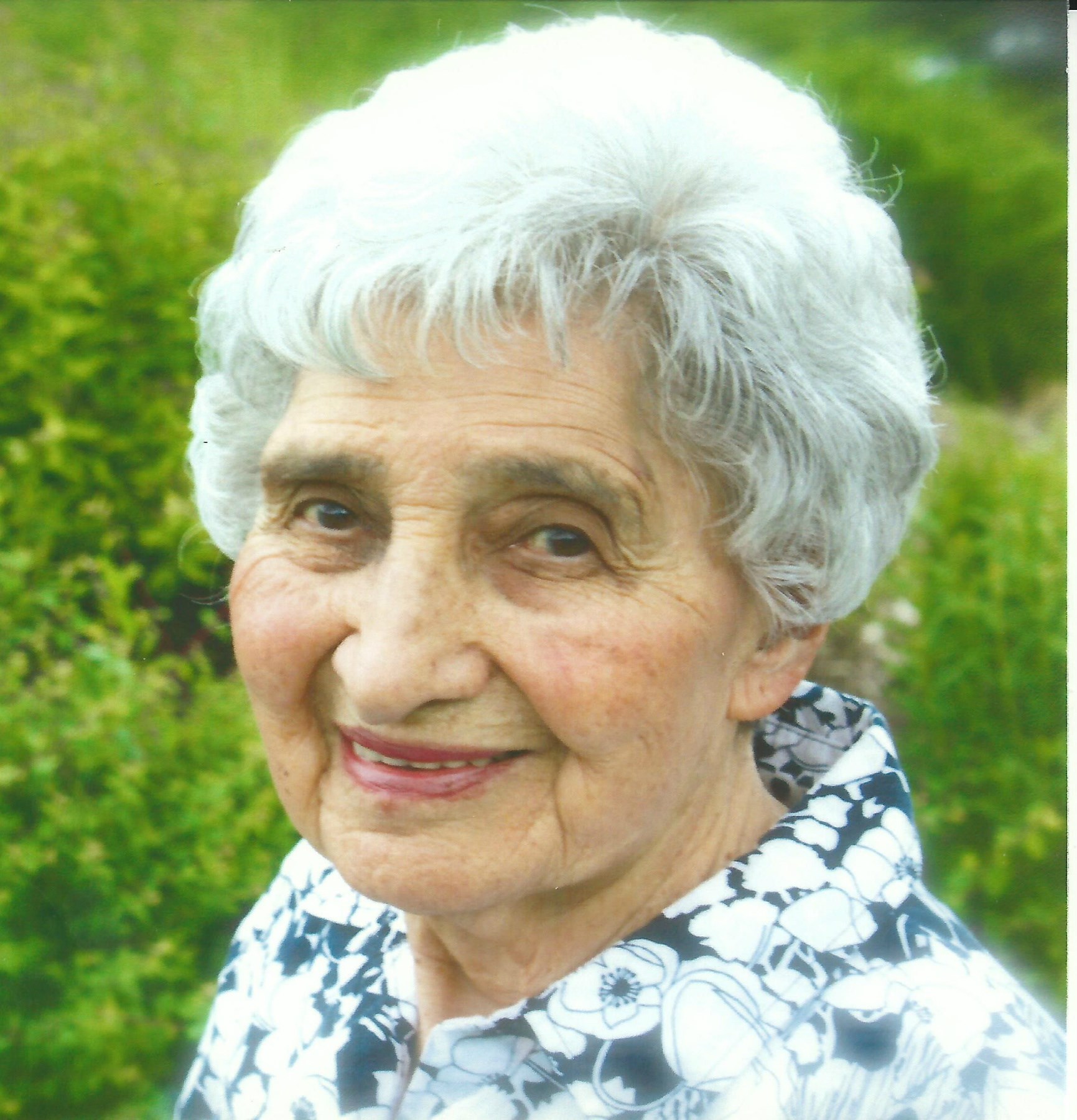 Lola Wentz: Obituary And Memorial Information