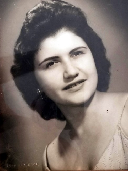 Obituary of Nelly C. Santiago González