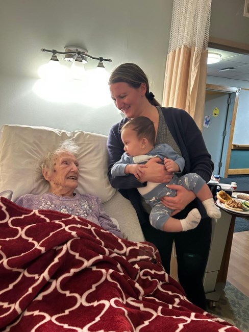 Avis de décès de Marie L. Curcie