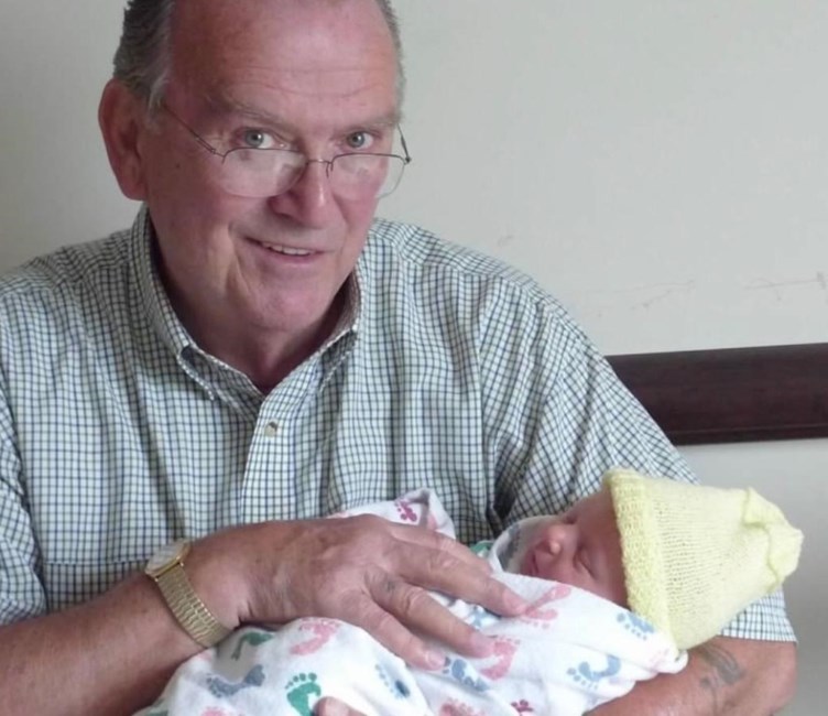 Obituario de Robert George Mitchell