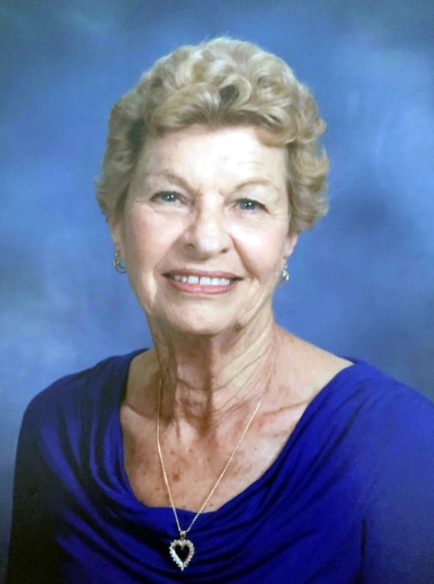 Avis de décès de Julia "Gaga" Campbell Parker