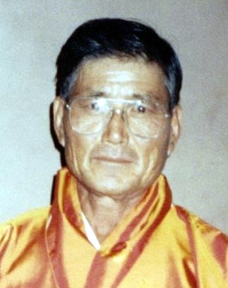 Obituary of Young Suk Tak