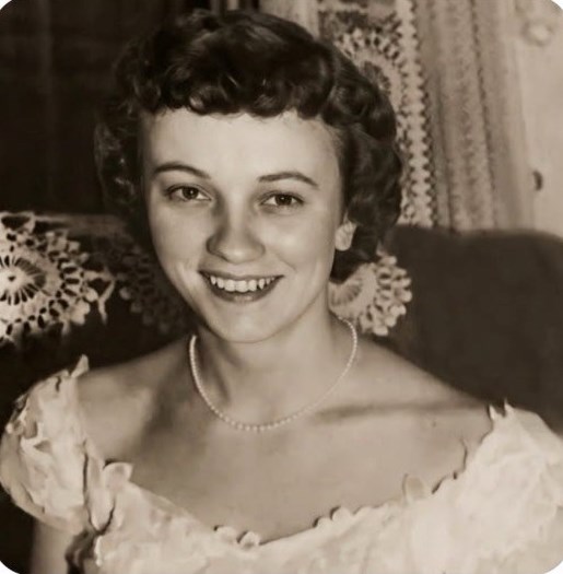 Obituary of Lillian Smolley