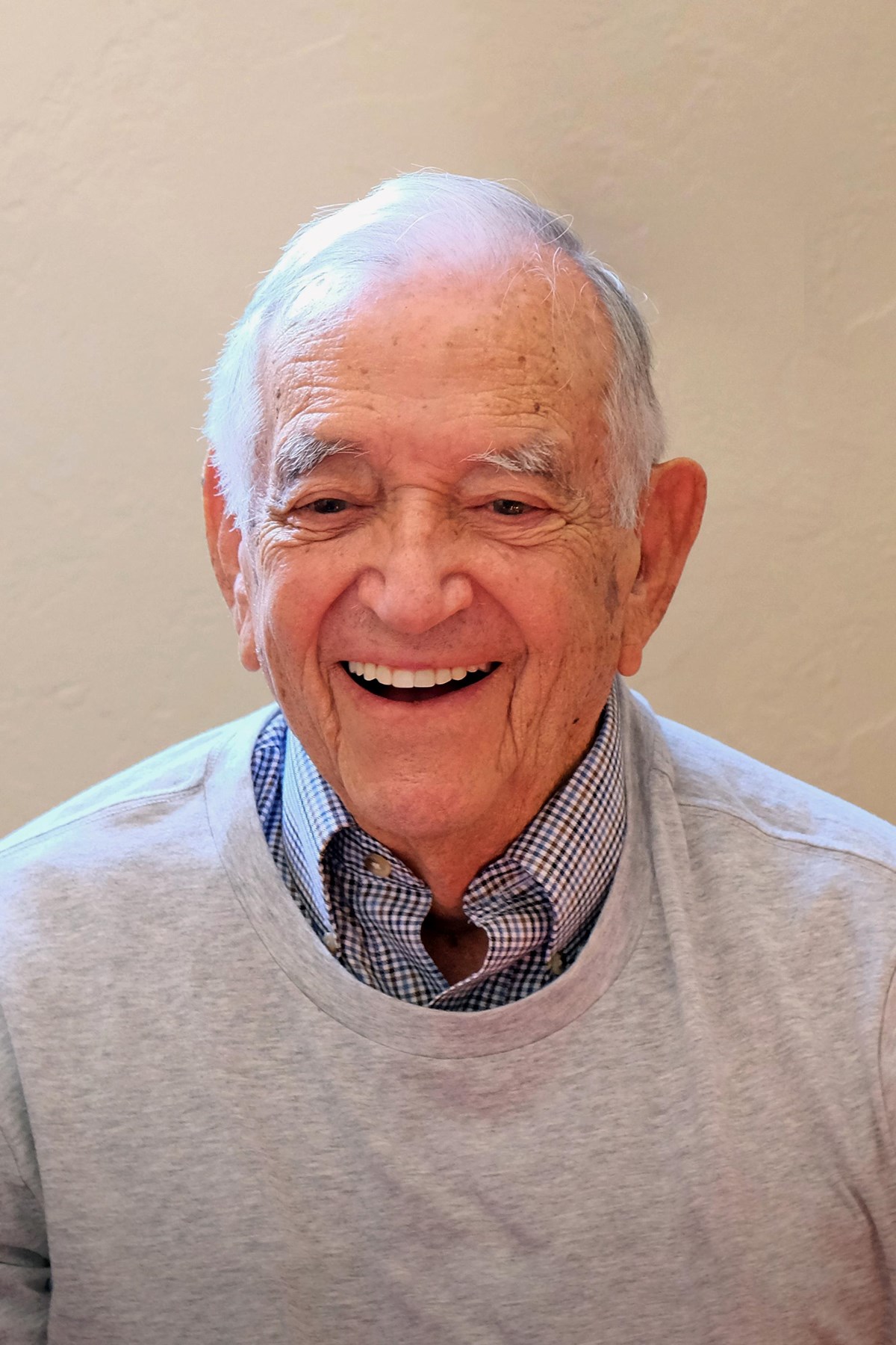 Obituary of Hector Encinas Manciet