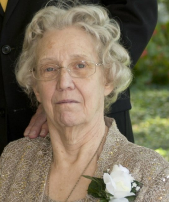 Obituary of Doris Marie Walker