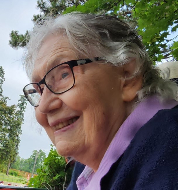 Obituary of Margaret Beatrice Eveleigh