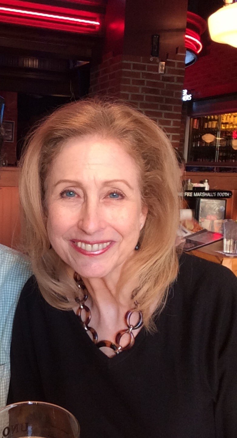 Obituario de Carolyn Fulton Newhouse