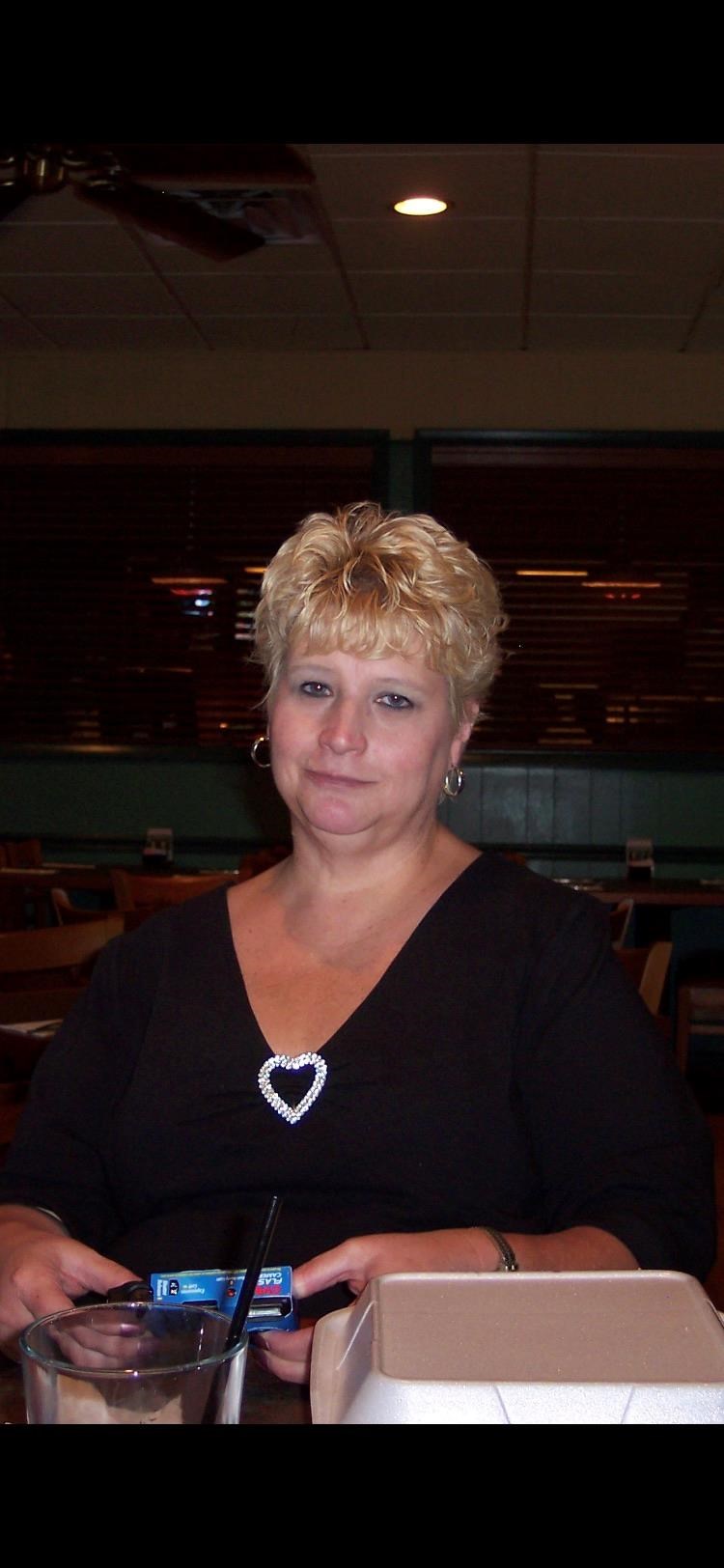 Obituario de Lynn Marie Fox