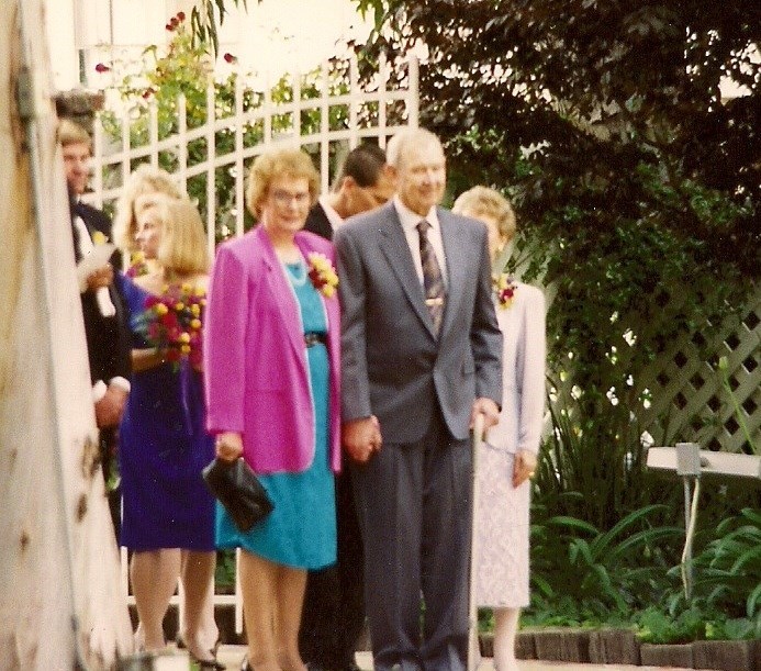 Avis de décès de Dorothy Maurine Hudson