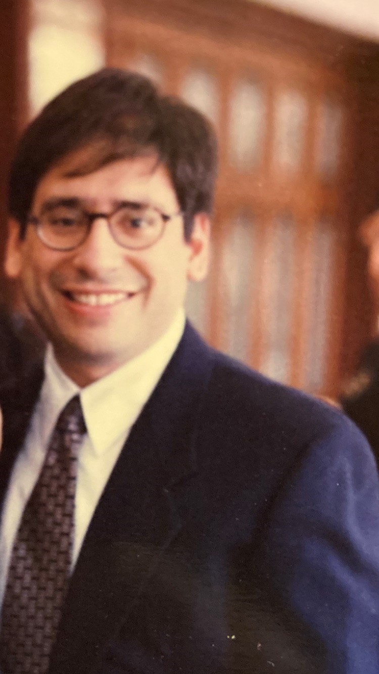 Obituary of Dr. Raul Alejandro Ramos