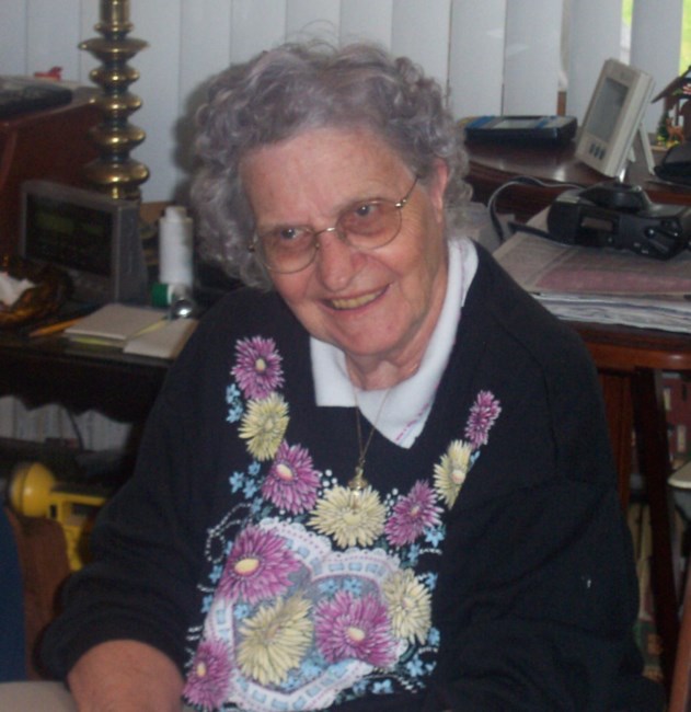 Obituary of Helen Ruth Holland Honeycutt