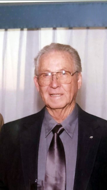 Obituary of James R McMurtry