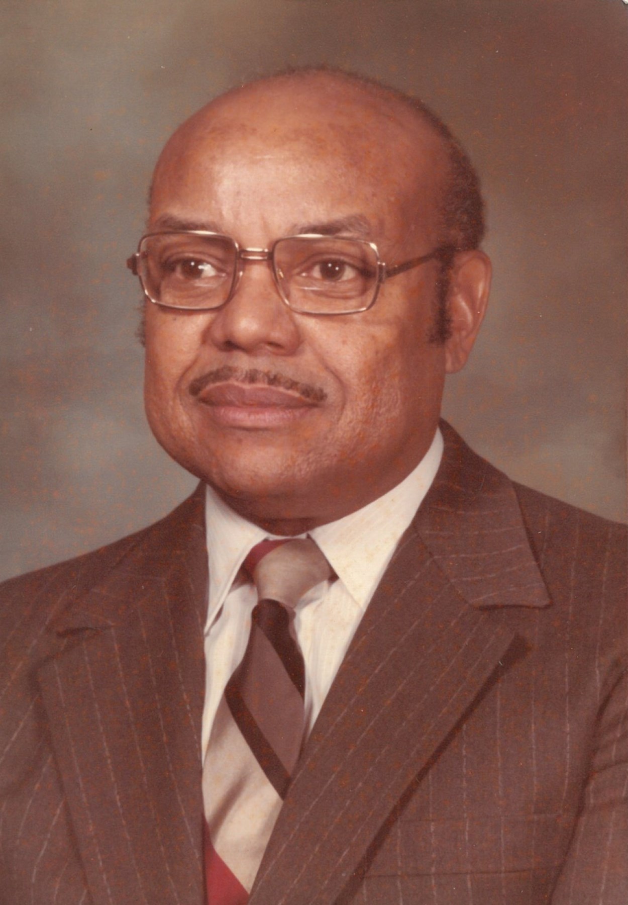 Obituary of Dr. George Roberts Jr.