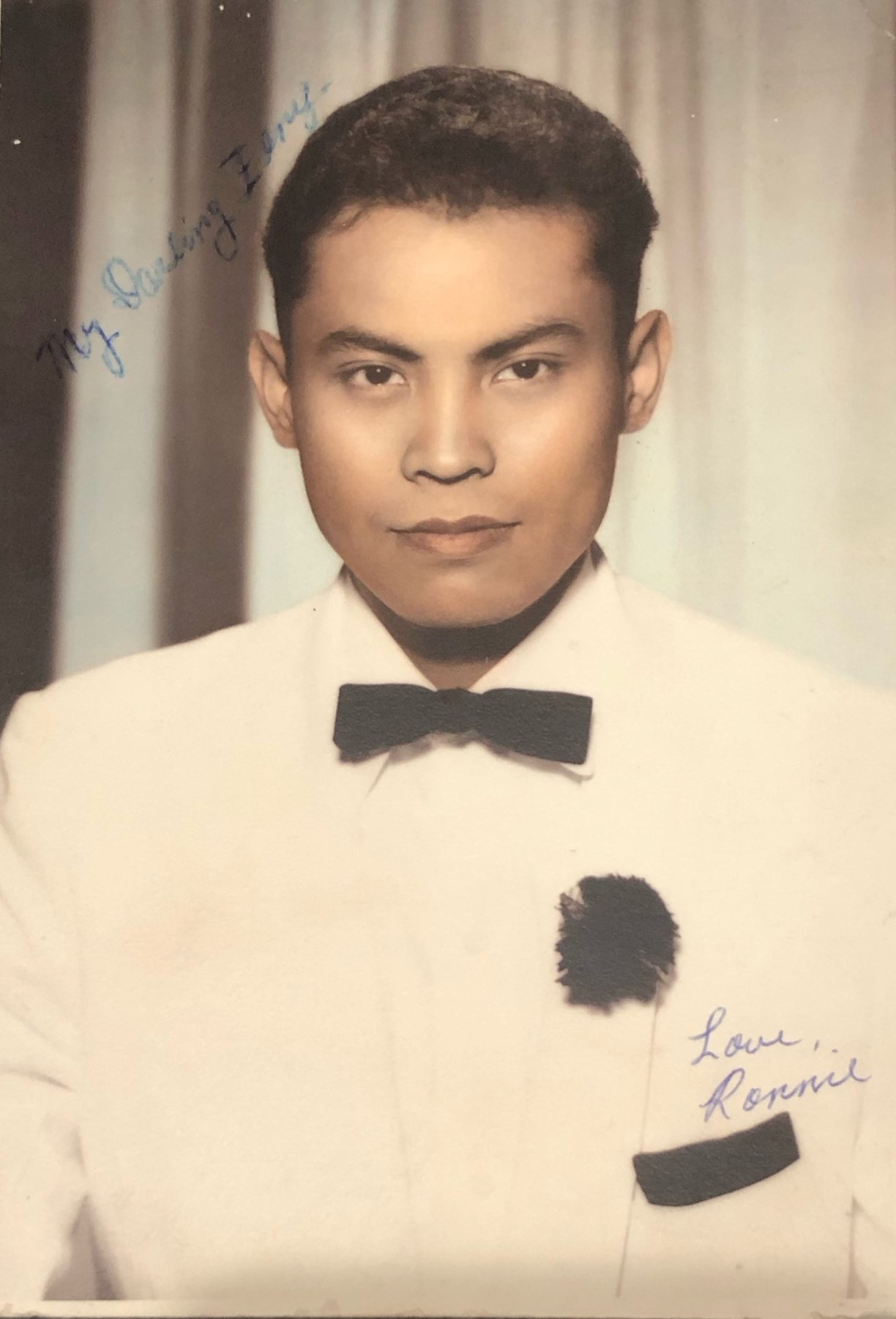 Obituary of Ronnie Gutierrez Aguirre