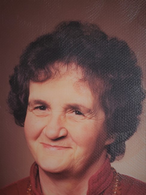 Obituary of Genowefa Nadolski
