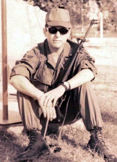 Obituary of Alberto De La Rosa