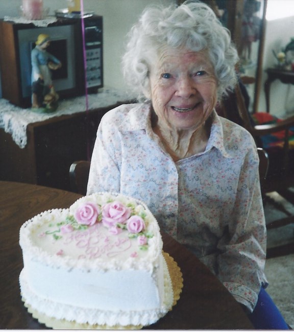 Obituary of Della Meyer