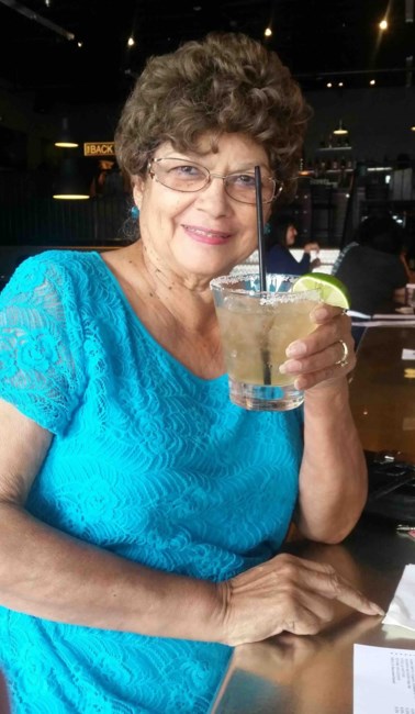 Obituary of Hilda Viola Flores