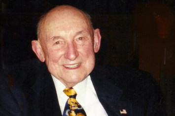 Obituary of Lionelle D Wells MD