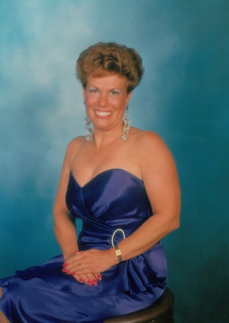 Obituary of Mary Carol Garrett