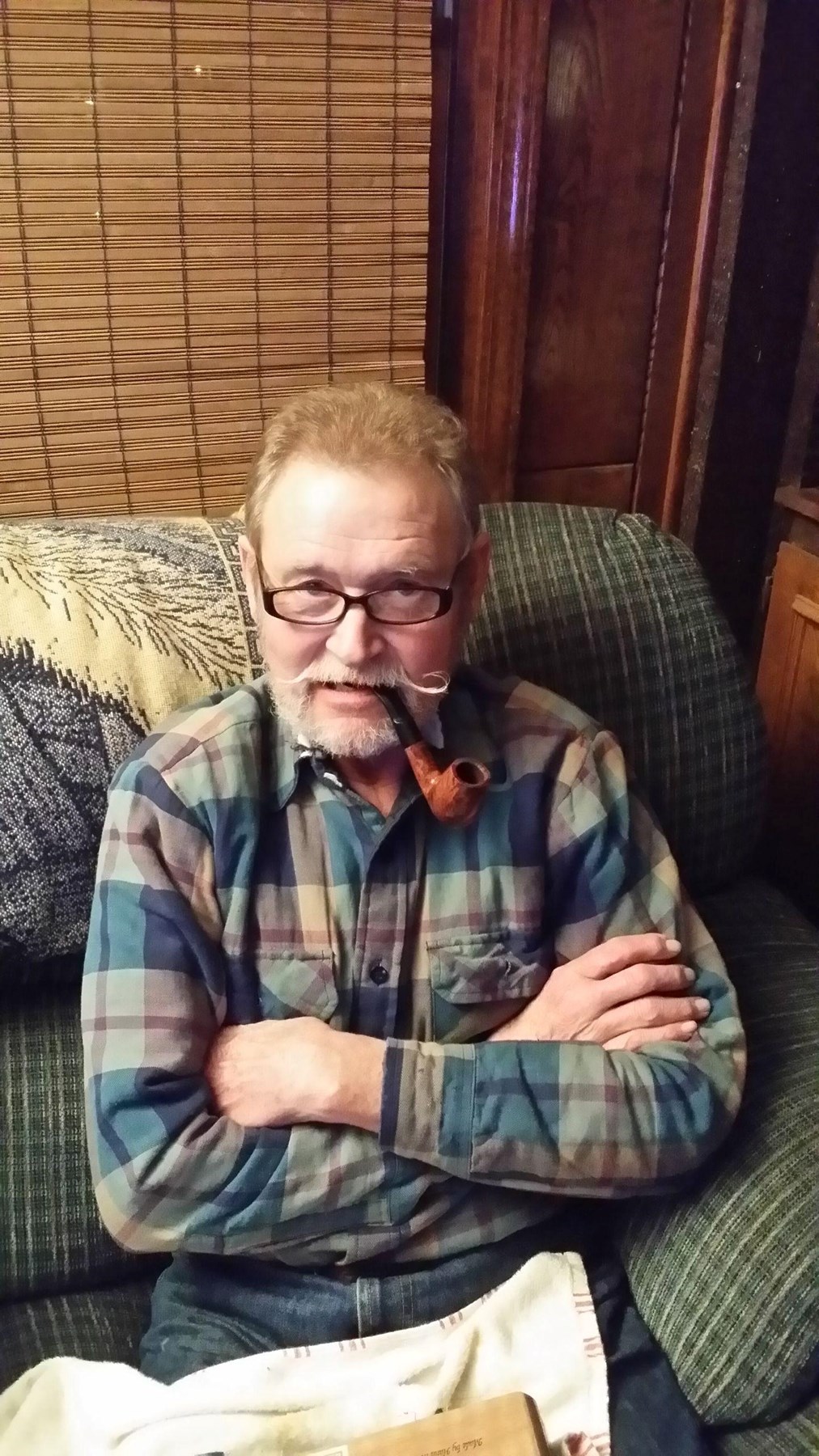 Avis de décès de James T. Peda