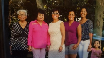 Obituary of Leonor Perez
