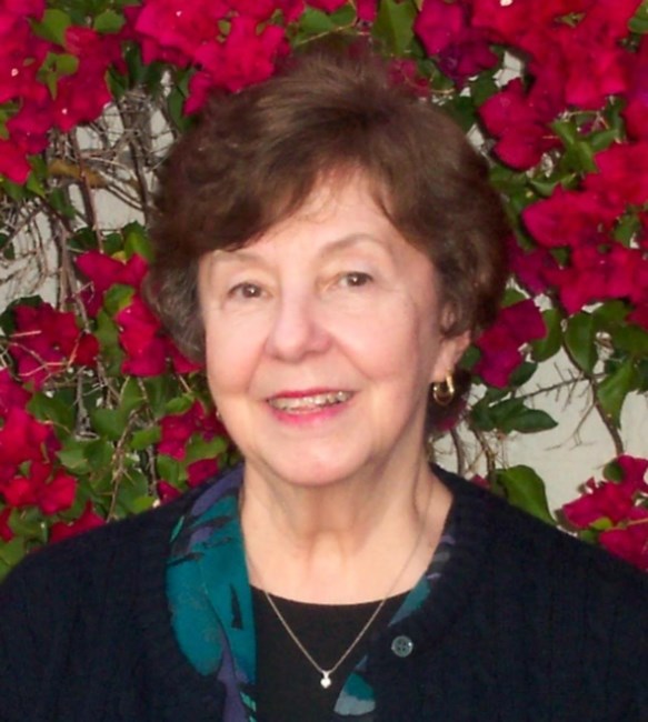 Obituary of Helen Lazary