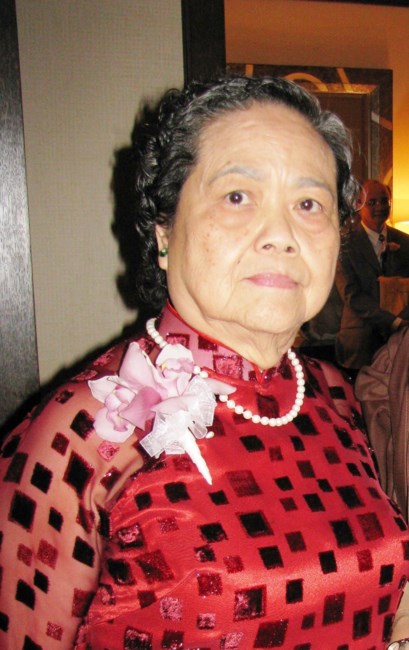 Obituary of Helen Ly Tran
