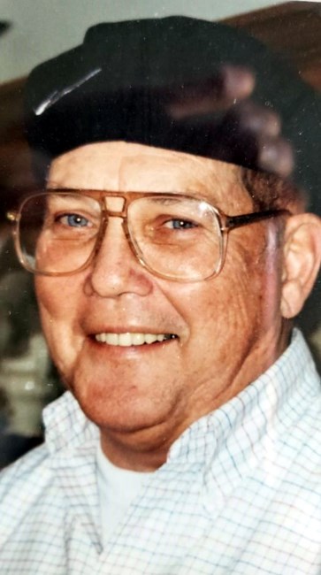  Obituario de Leonard R. Clifford