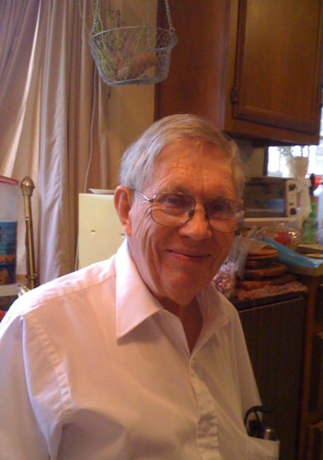 Obituary of Martin E Fox