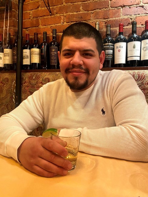 Obituario de Leonardo "Cuy Malo" Alejandro Velez Cabrera