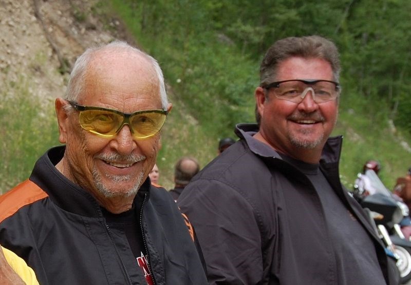 Obituary of Julius Everett Freeman