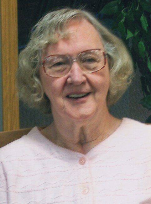 Obituario de Shirley Novitske