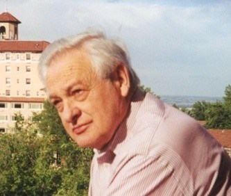 Obituary of Hays Russell