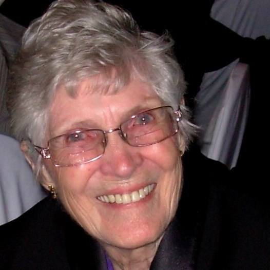 Obituario de Ester Ruth Lynn