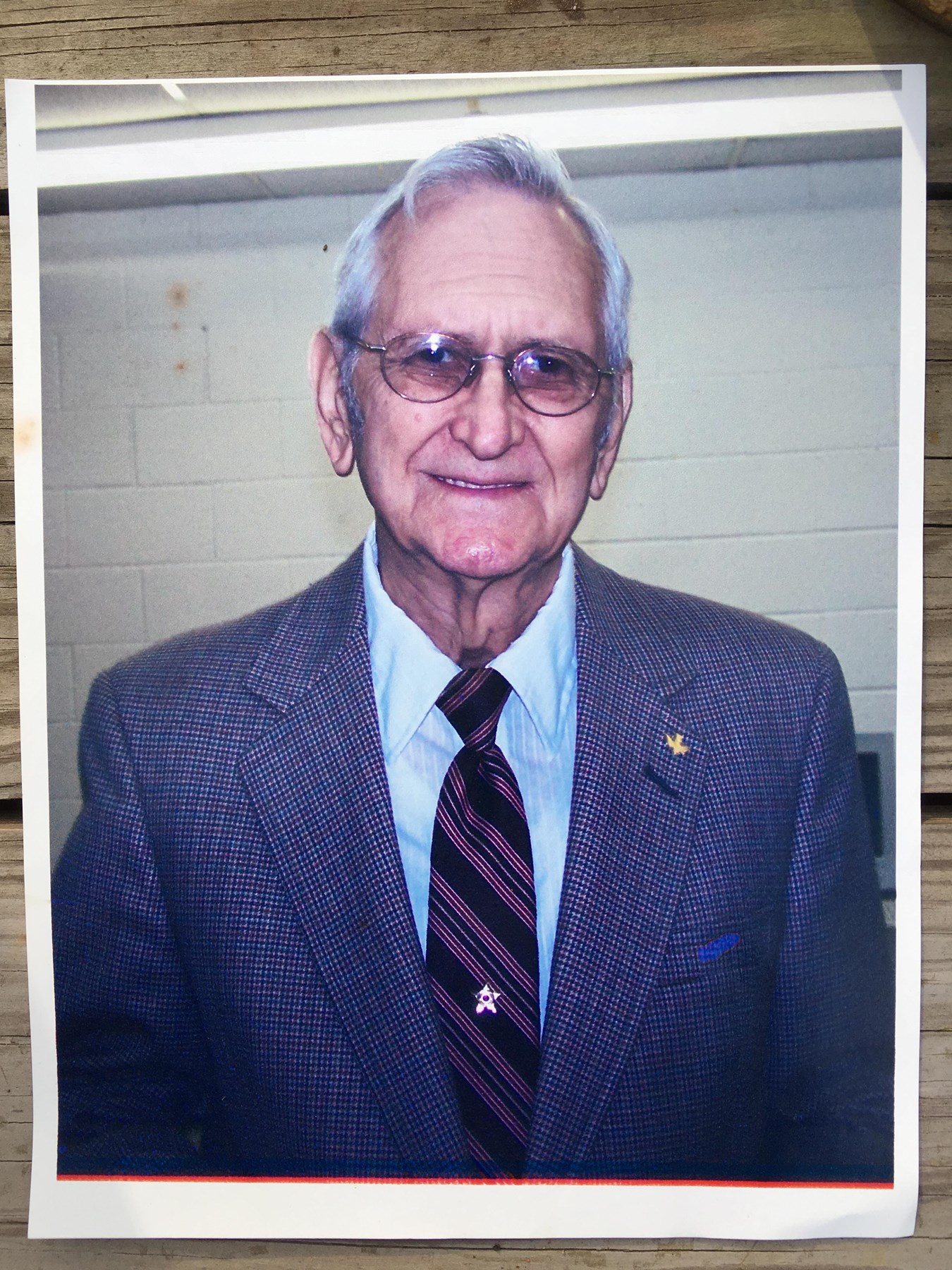 Obituary of Lester Levon Hart Jr.