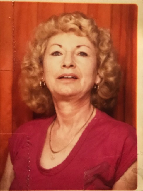 Obituario de Dorothy Claire Tomiak