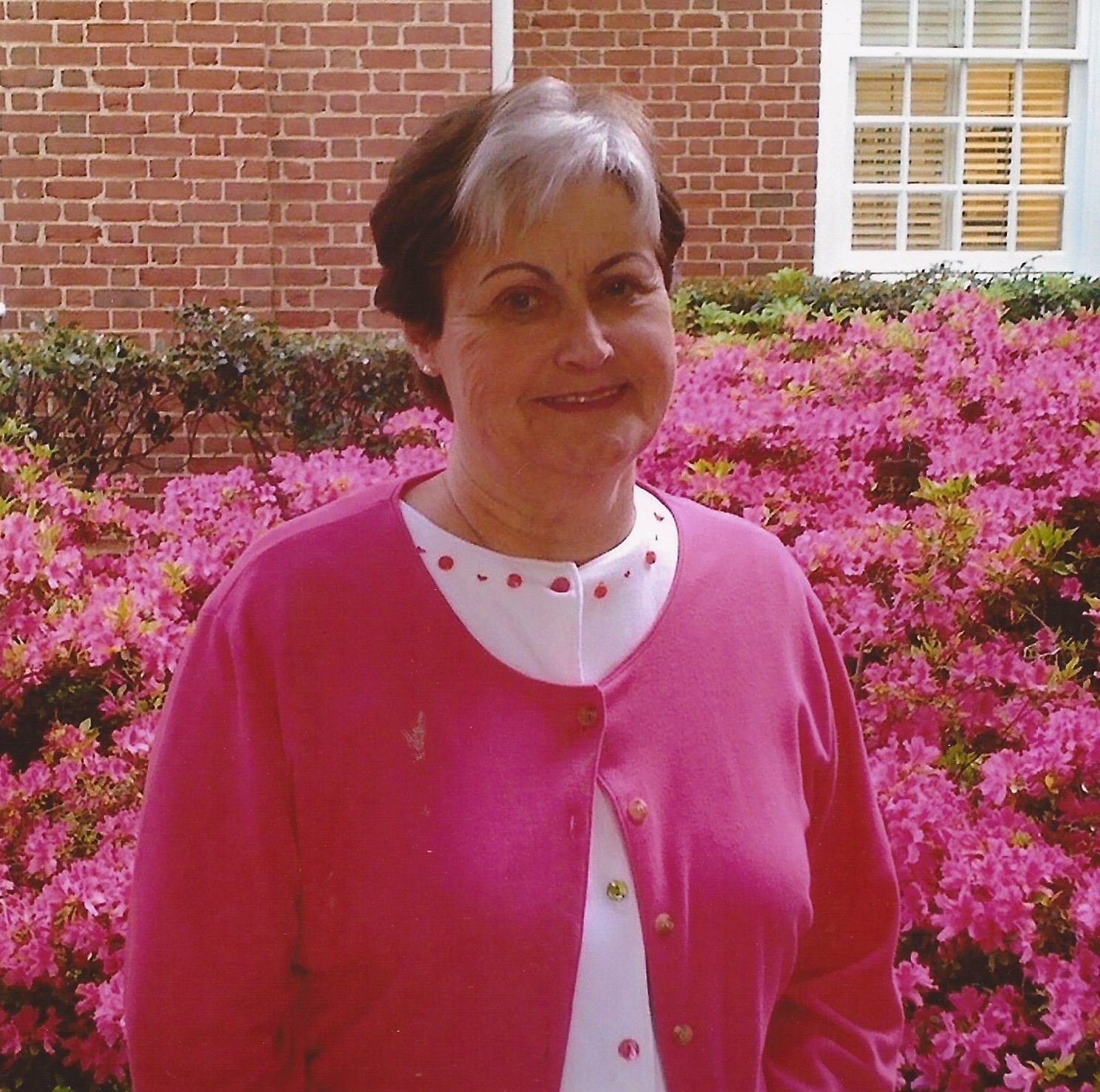 Obituary of Nancy R Lindell